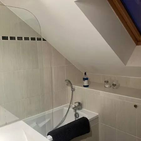 Apartment Duplex Colore Et Lumineux Provins